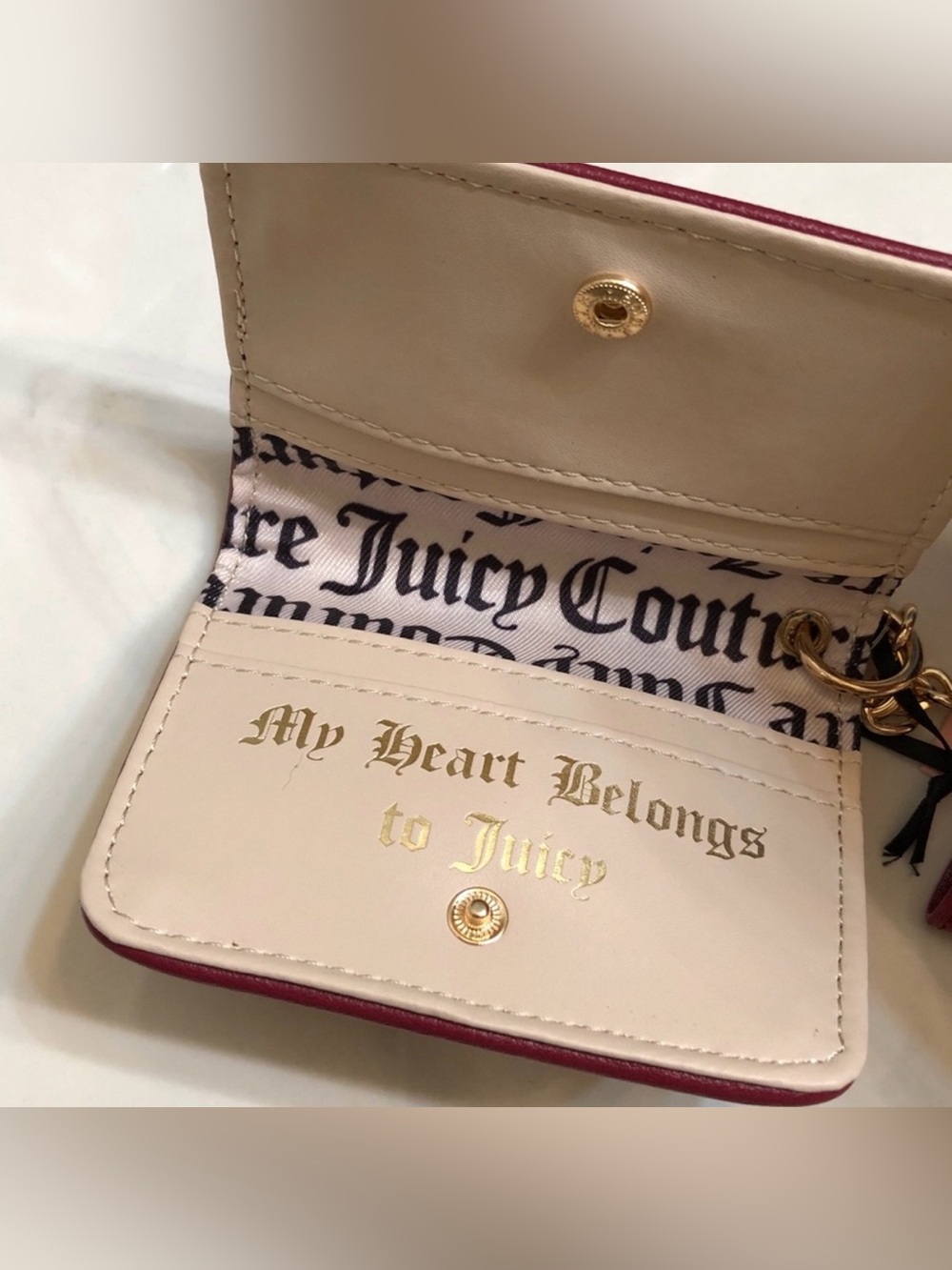 Juicy Couture For the Girls Cardholder and Key Fob - Picture 8 of 10
